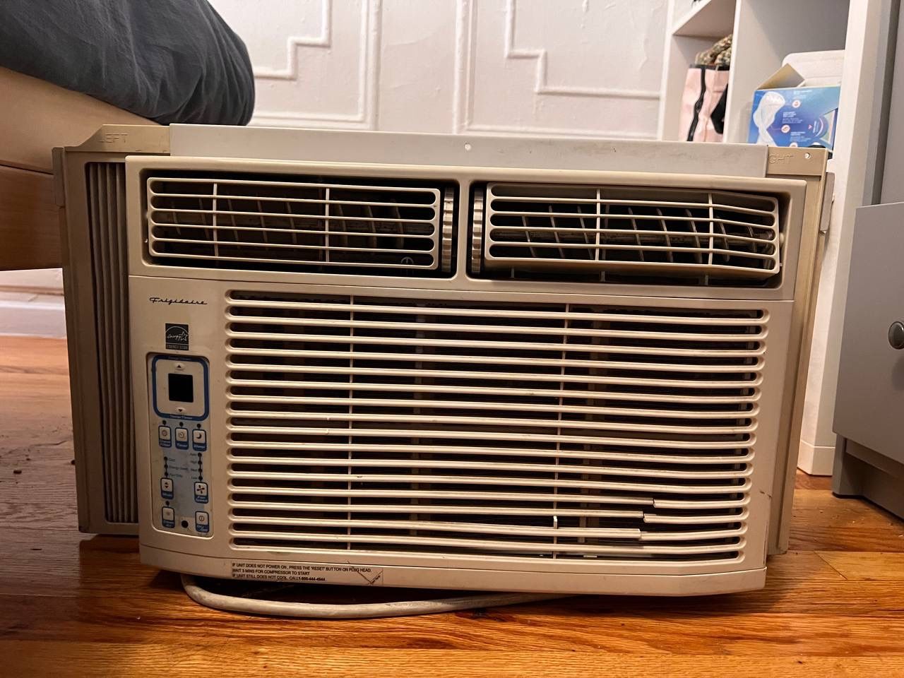 Frigidaire FAA065P7A Air Conditioner