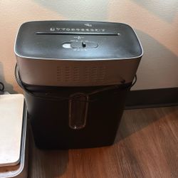 Paper Shredder