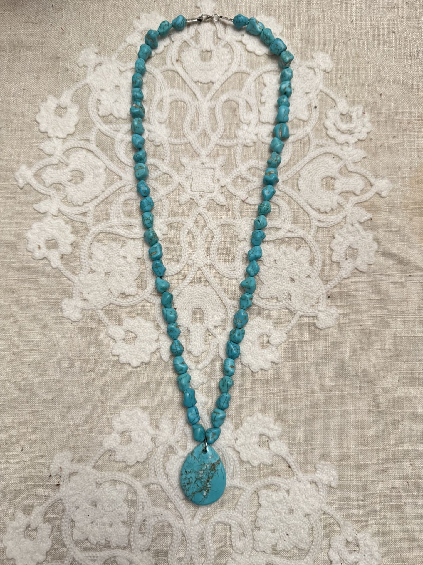 Turquoise necklace - blue dyed howlite stone