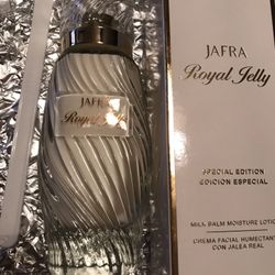 ROYAL JELLY/JALEA REAL 3 SIZES MORE REGIMENS NOT PICTURE /NO MOSTRADOS /MÁS CREMAS Y SUEROS VARIOS PRECIOS,PERFUMERIA AVALIBLE