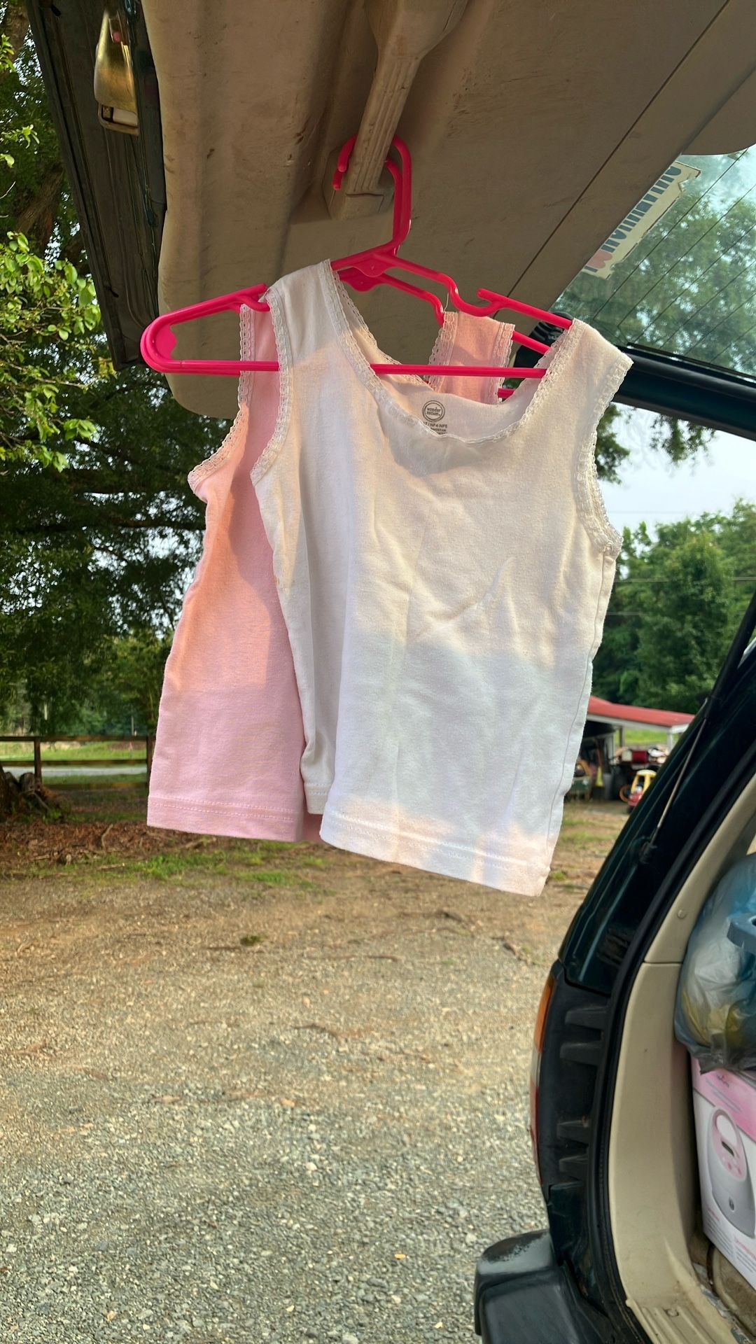 Girl Tanks Size 4t-5t