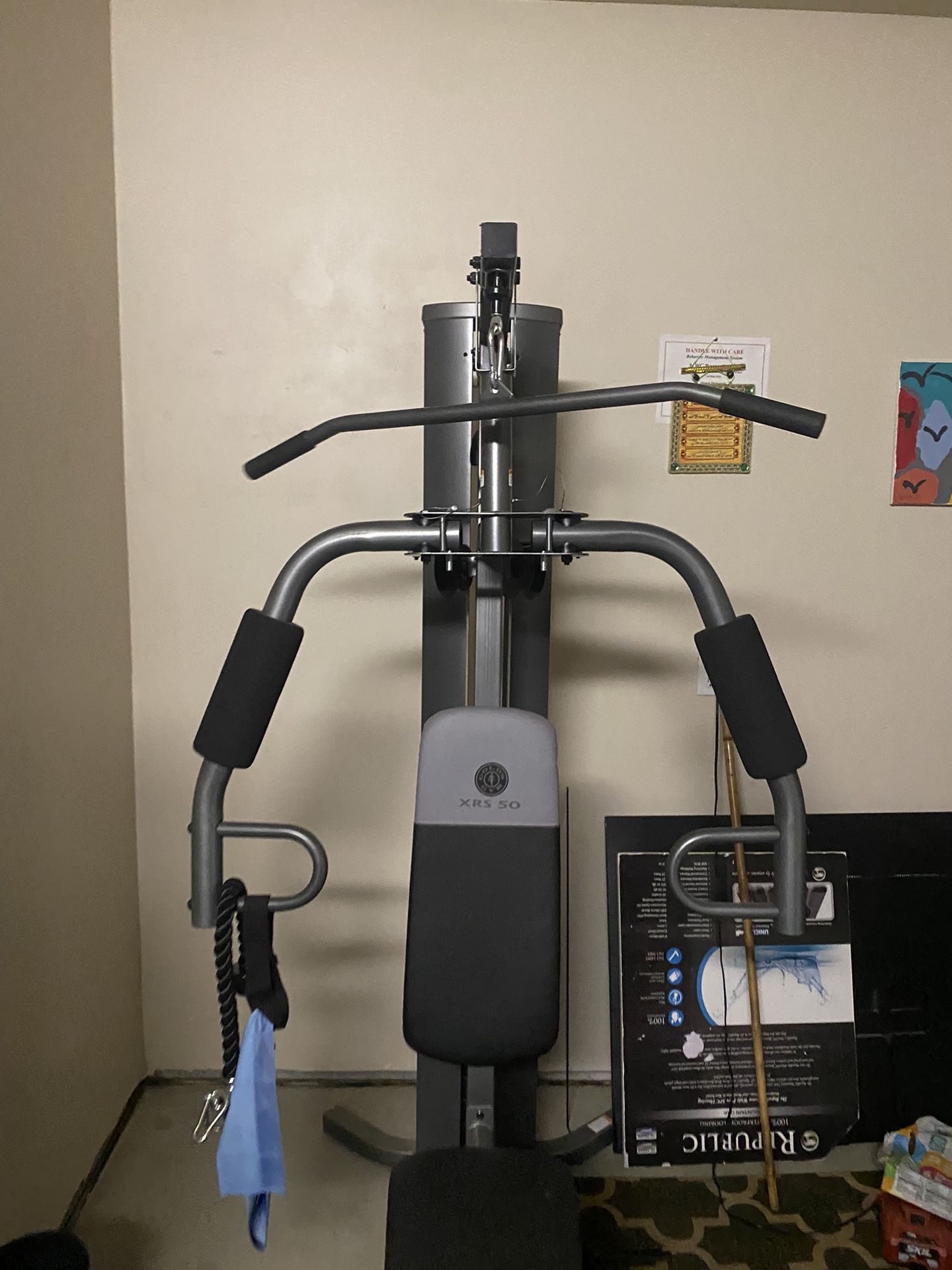 Gold's Gym XRS 50 Home Gym with High and Low Pulley System