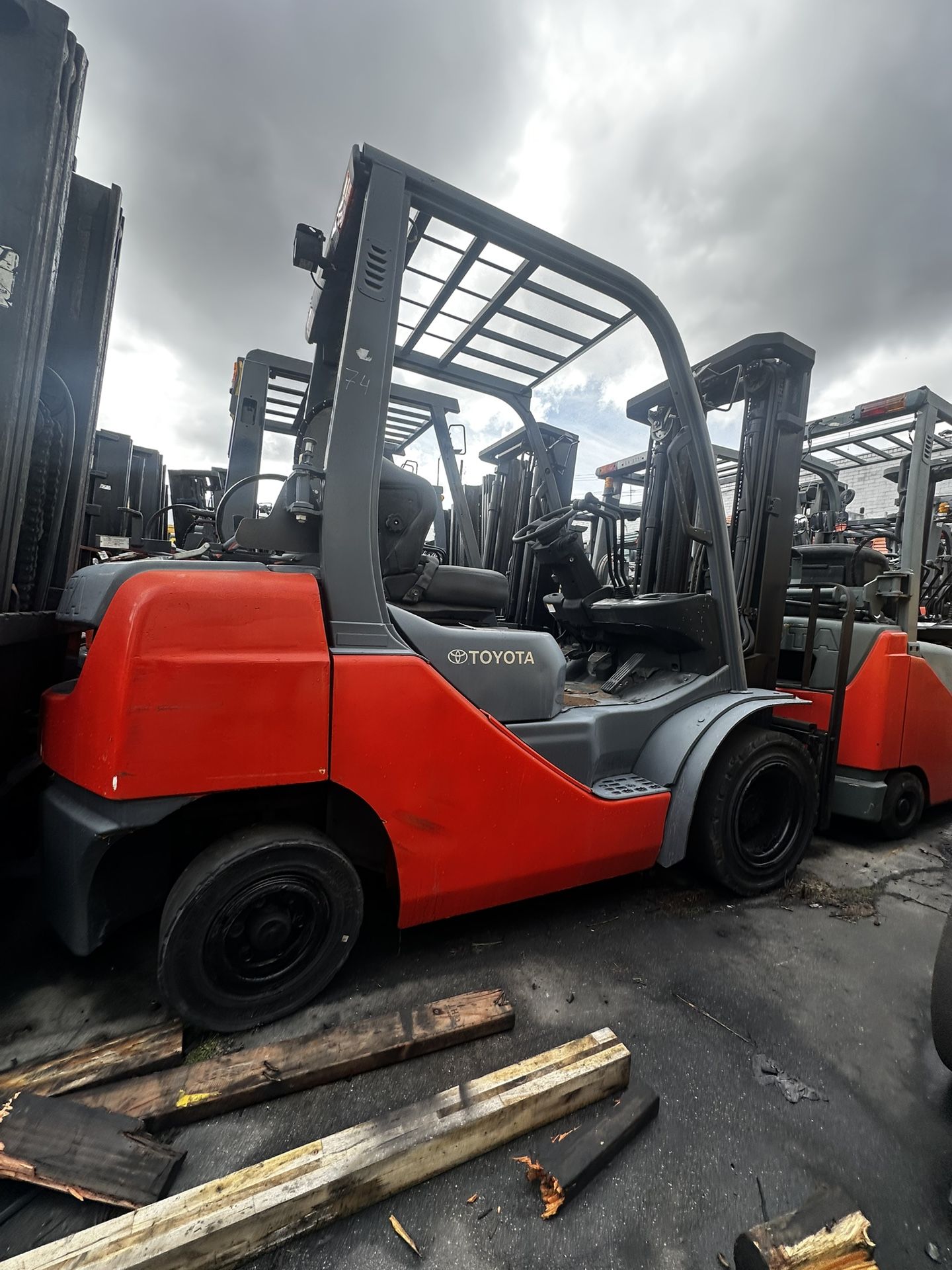 Toyota Forklift For Sale 