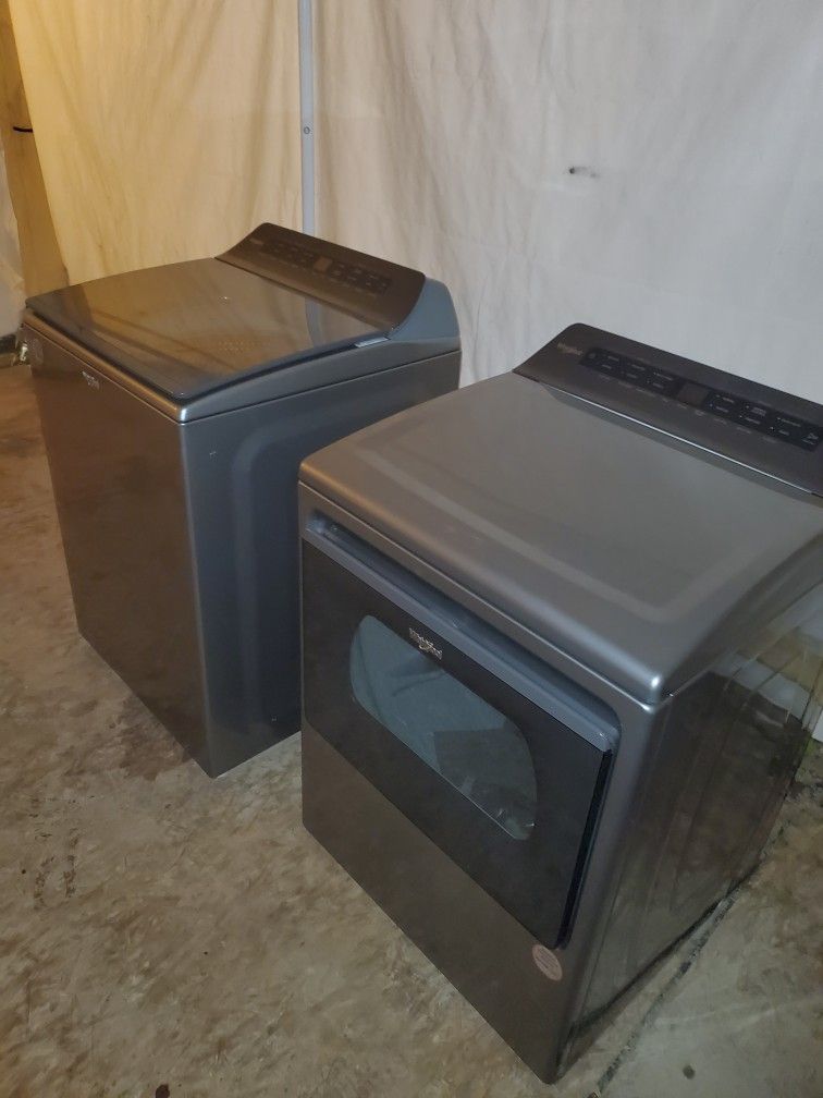 Whirlpool Washer And Dryer Set