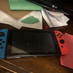 Nintendo Switch Great Condition 