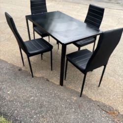 Kitchen Table Set 