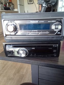 Car stereo with cd player