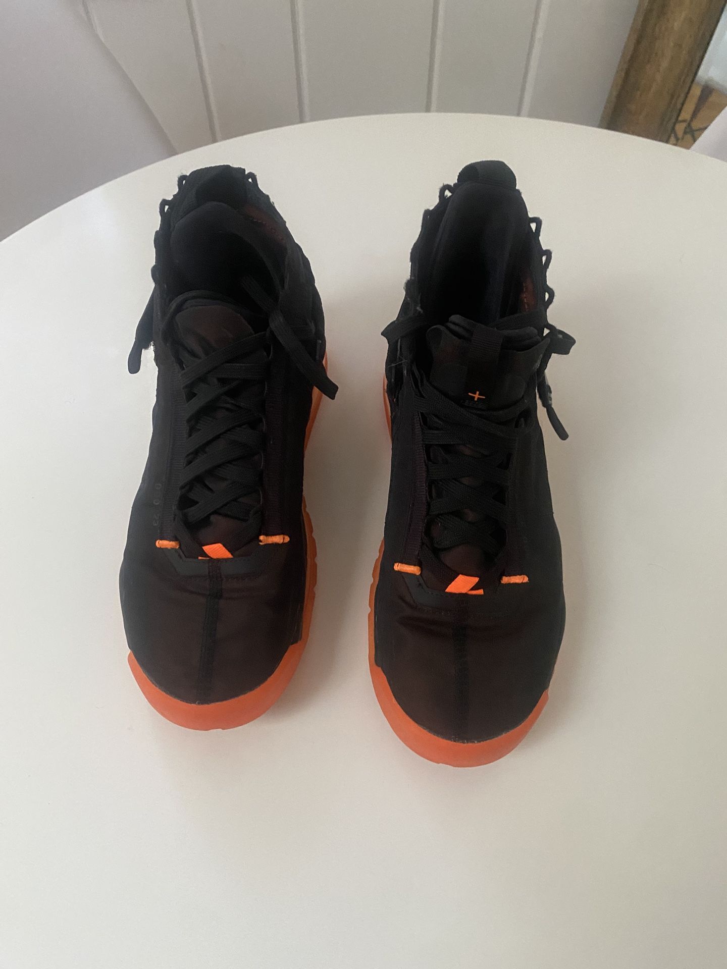 Nike Size 8 (men’s)