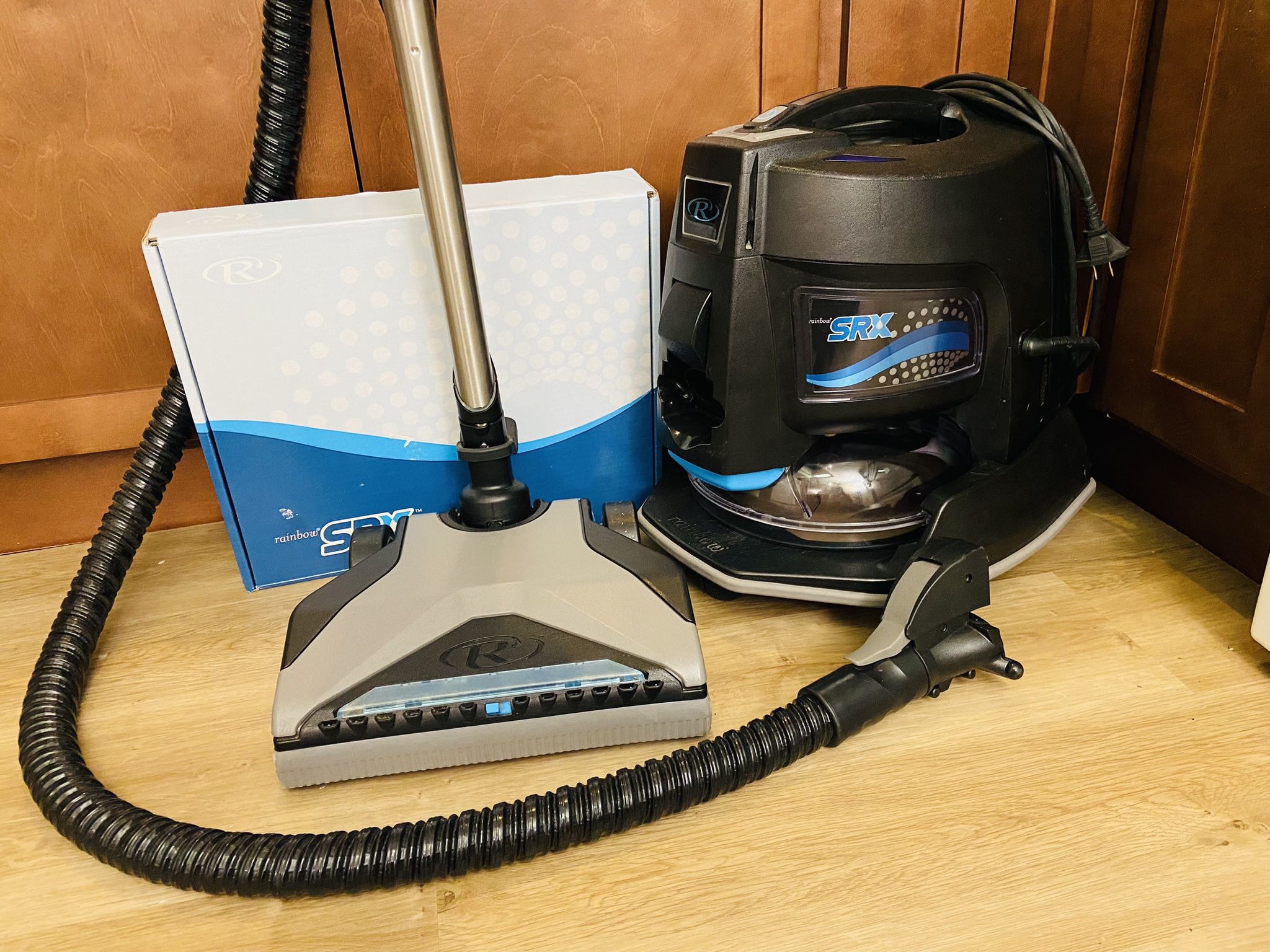 Rainbow SRX Vacuum Cleaner with attachments