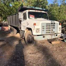 International S1700 (dump Truck) NO ISSUES!