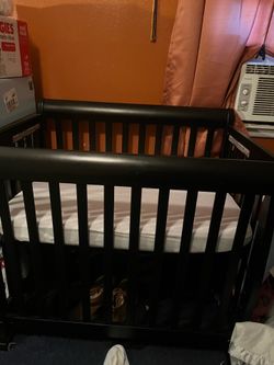 Baby crib