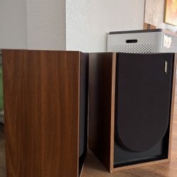 Vintage Bose 4.2 Series II Direct Reflecting Speakers