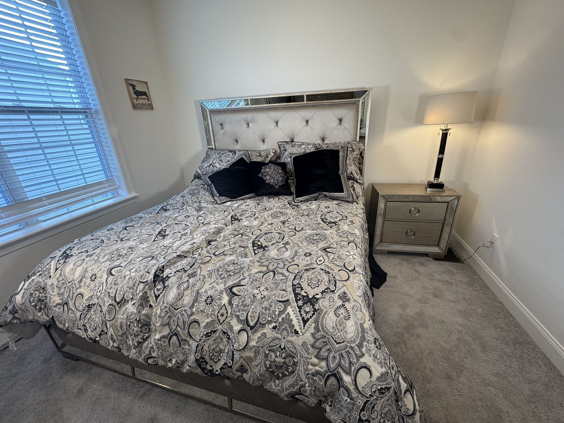 7-Piece Farrah Cal King Bedroom Set By Pulaski Furniture