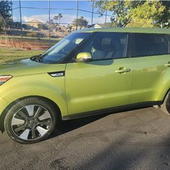 2015 Kia Soul! ** Private Owner - One Owner ** 