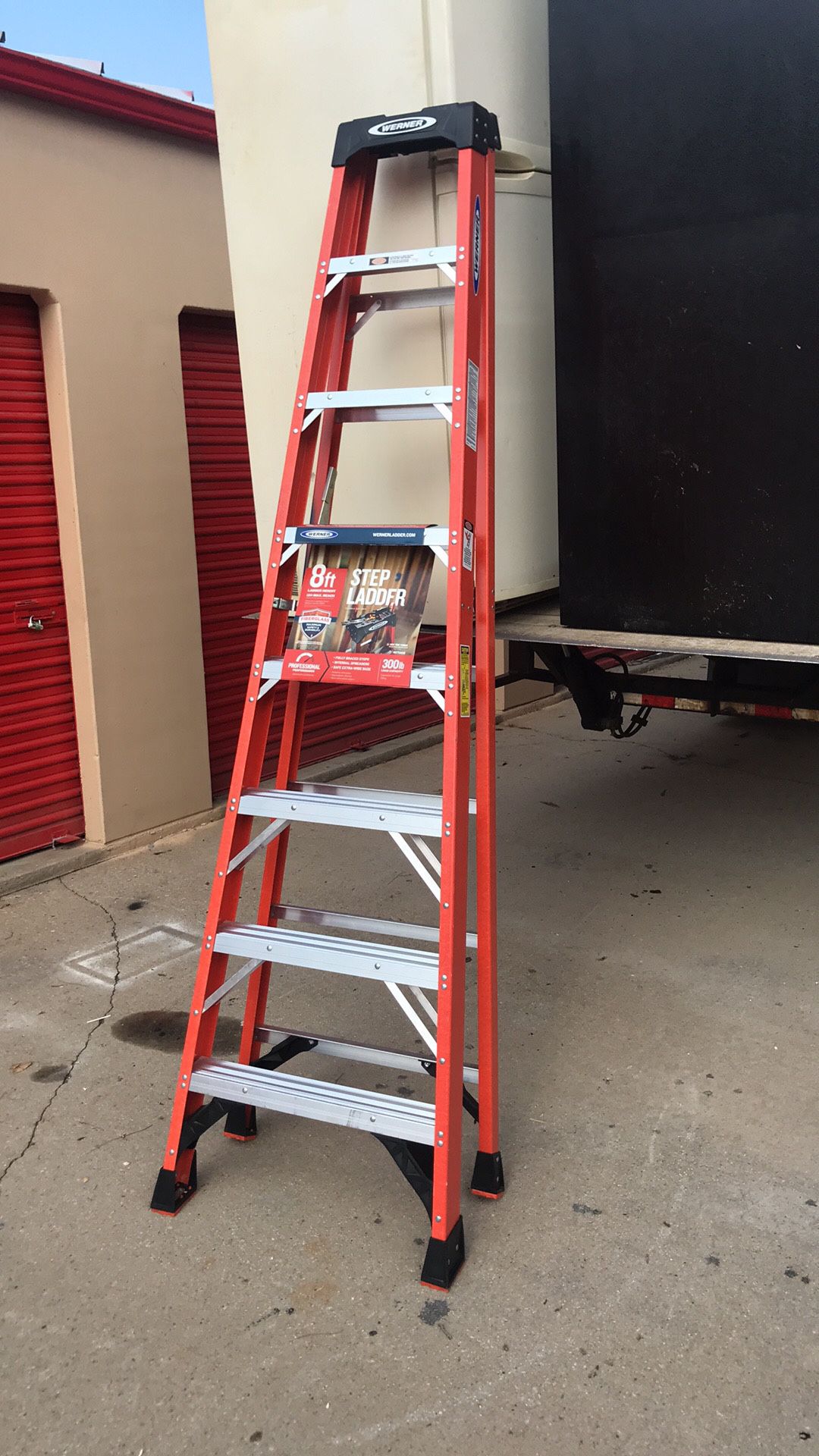 $125 8ft Ladder 