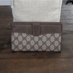 Authentic Vintage Interlocking GG Monogram Supreme Continental Wallet
