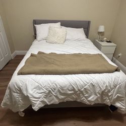 Full Size Bed With Box Spring And Mattress 