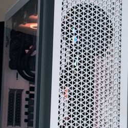 Custom White RGB Gaming PC  $550  Under Priced