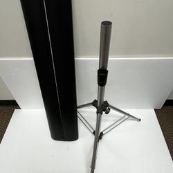 Portable projection Screen