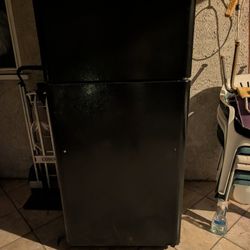 Refrigerator  - Kenmore 