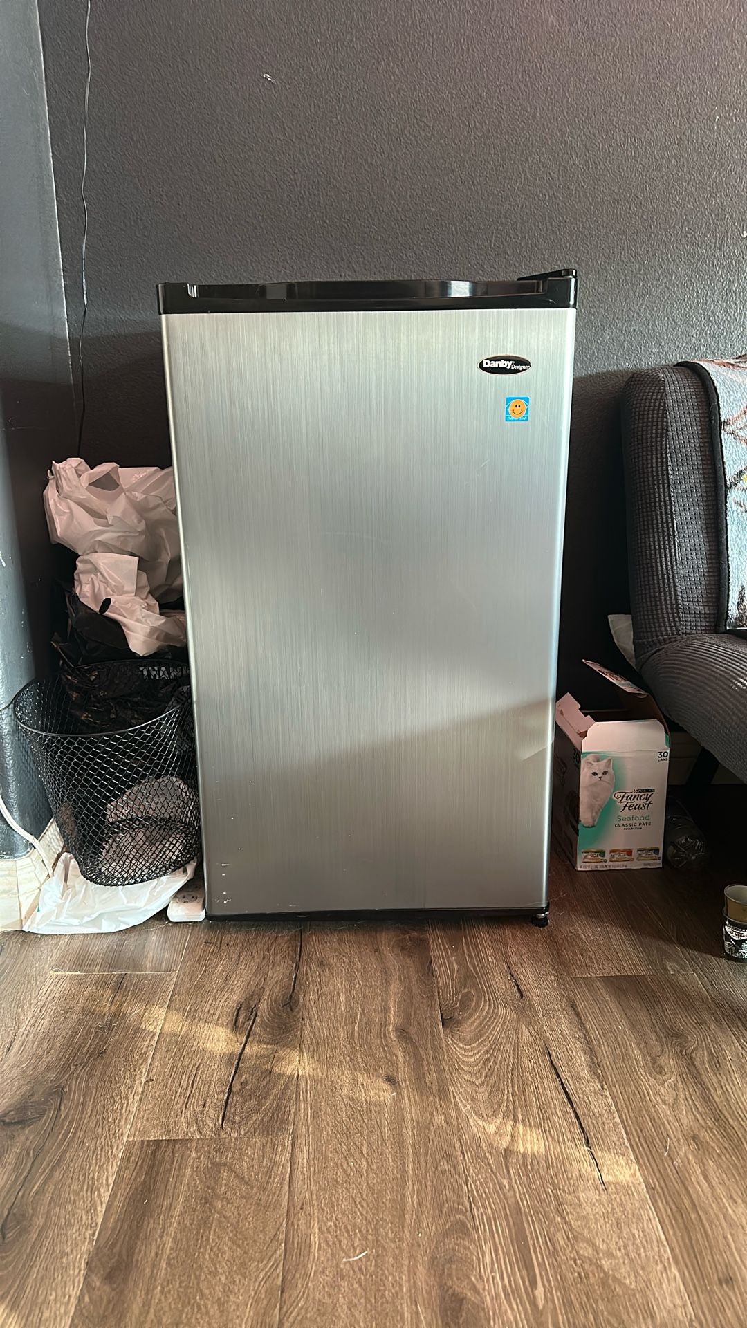 Danby Designer Mini Fridge With Freezer