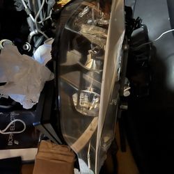 2012-15 BMW 3 Series Headlights Pair 