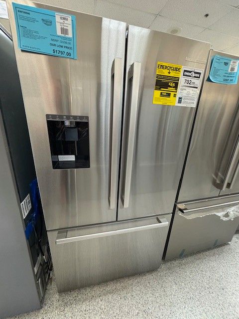 Refrigerator