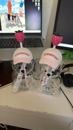 Starbucks cups