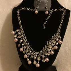 Silver Link Necklace Set With Rhinestones And Pearls(matching Earrings ),by Paparazzi