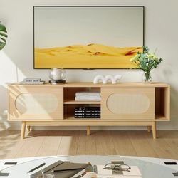 Farmhouse Rattan TV Stand for 55/60/65 inch TV, Modern Entertainment Center with Natural Rattan-Wood Color