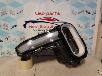 2025 RIVIAN R1T R1S LED HEADLIGHT RIGHT 2026