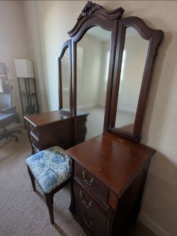 Wood Vintage Vanity Set with Triple Mirror, Stool, Glass Insert Inclided