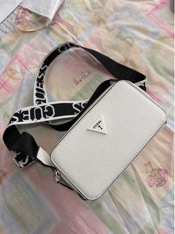 Guess cross over bag