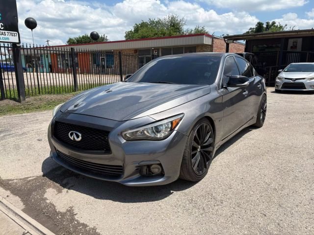 2015 INFINITI Q50