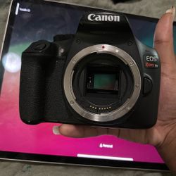  Canon Rebel T6 DSLR