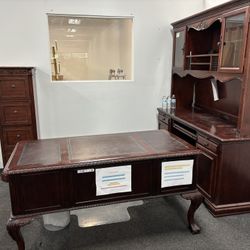 FREE FURNITURE MUST BE PICK UP By Tomorrow July 30th