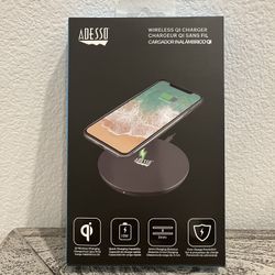 Adesso Qi Certified Wireless Charger / iPhone Wireless Charger / AirPod Wireless Charger/ Universal Wireless Charger 