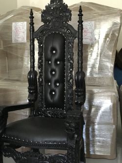 Free nationwide delivery  kids throne chairs king queen princess royal  baroque wedding event party photography event party photography hotel  lounge for Sale in Chicago, IL - OfferUp