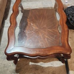 Coffee Table And END Table Set
