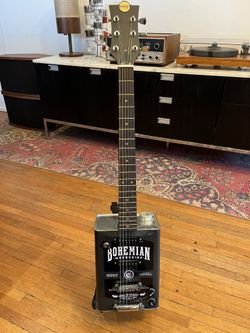 Promo Bohemian Moonshine Guitar 