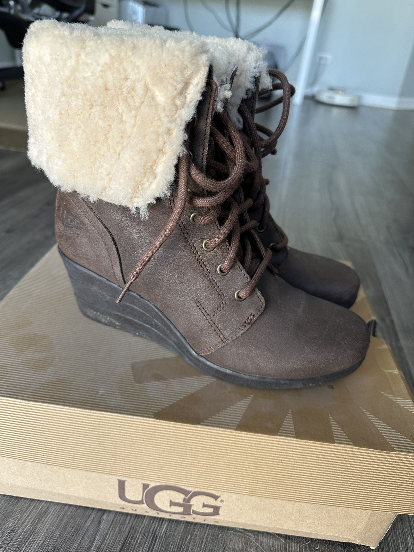 UGG Boots 
