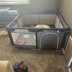 Baby Play Pen