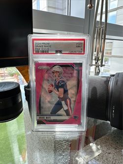 Drake Maye Rookie card Psa 9