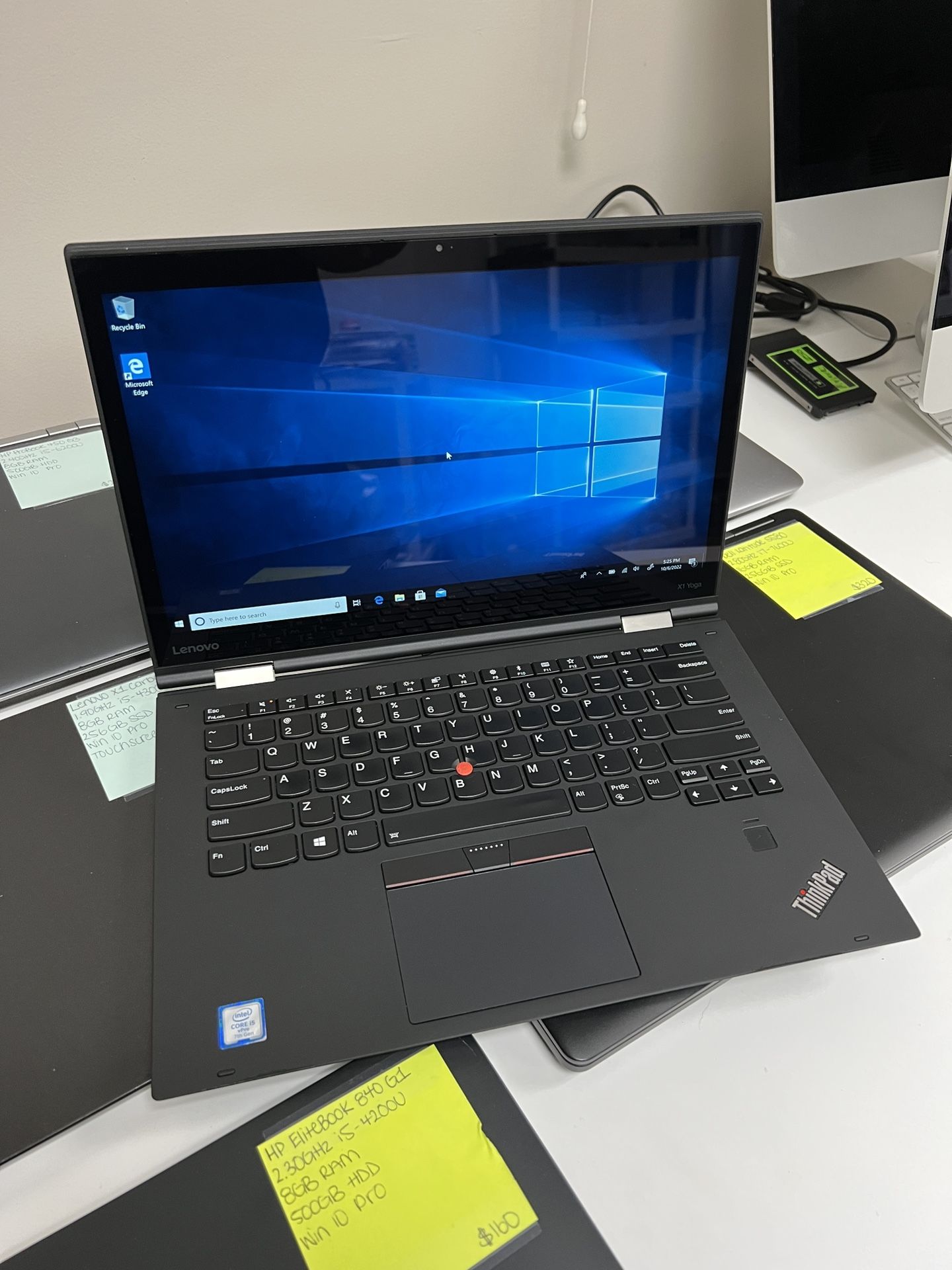 Lenovo Yoga X1 Second Gen Touch Screen 2.5ghz Core i5-7300U 8gb RAM 256gb Flash Windows 10 Pro