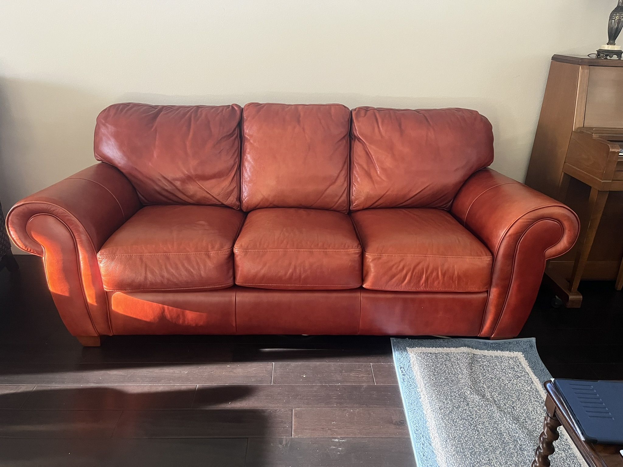 Beautiful Leather Sofa 