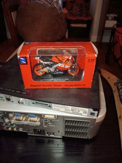 Repsol Honda Team RC211V Motorcycle Diecast