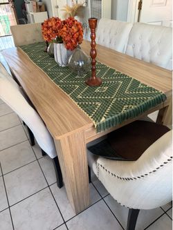 Table and 6 chairs