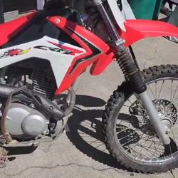 Dirt Bike  Cc 125. Big Wheel 