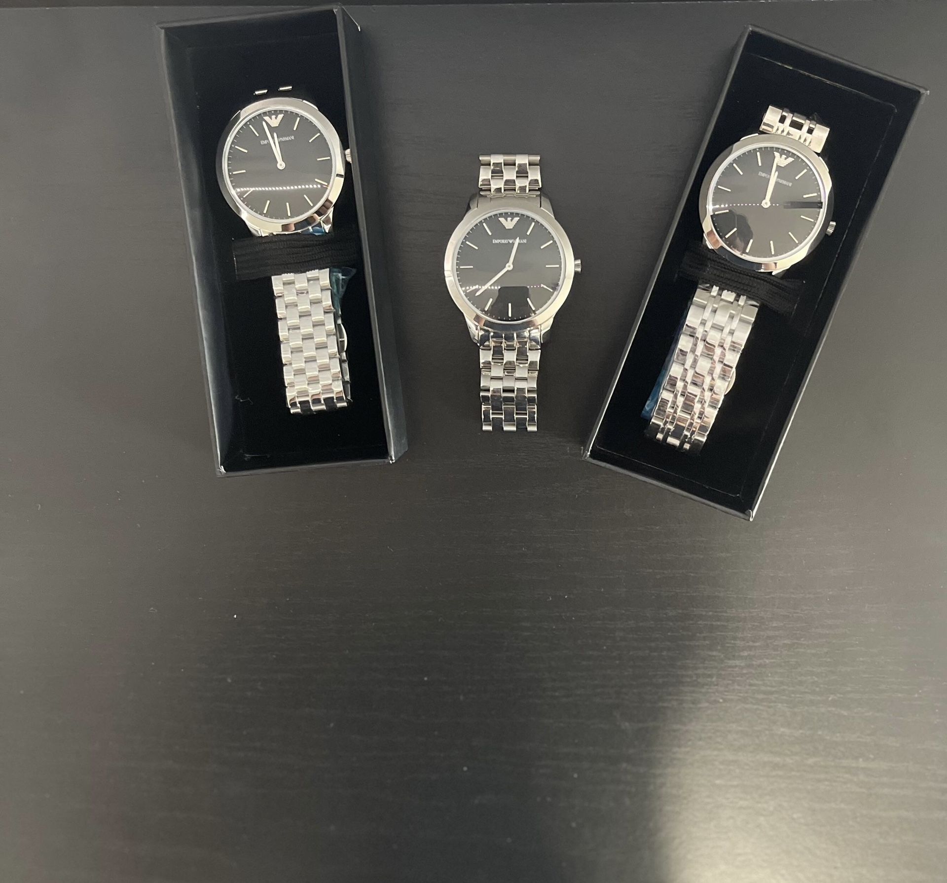 🕶️ Emporio Armani Silver Watch – Classic & Elegant