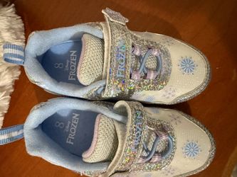 Frozen shoes size 8